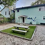 Pleasure Pier Retreat Manor